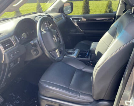 Серый Лексус ГХ, объемом двигателя 4.61 л и пробегом 100 тыс. км за 38700 $, фото 4 на Automoto.ua