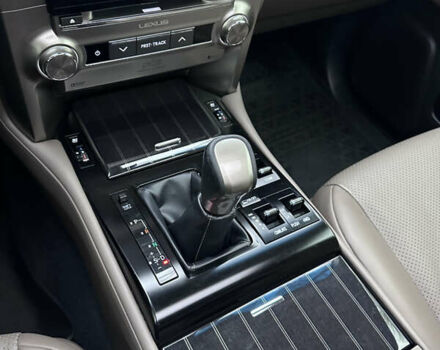 Сірий Лексус ГХ, об'ємом двигуна 4.61 л та пробігом 115 тис. км за 52700 $, фото 41 на Automoto.ua