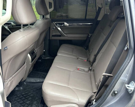 Сірий Лексус ГХ, об'ємом двигуна 4.61 л та пробігом 115 тис. км за 52700 $, фото 58 на Automoto.ua