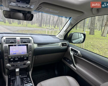 Сірий Лексус ГХ, об'ємом двигуна 4.61 л та пробігом 115 тис. км за 52700 $, фото 45 на Automoto.ua