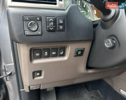 Сірий Лексус ГХ, об'ємом двигуна 4.61 л та пробігом 115 тис. км за 52700 $, фото 33 на Automoto.ua