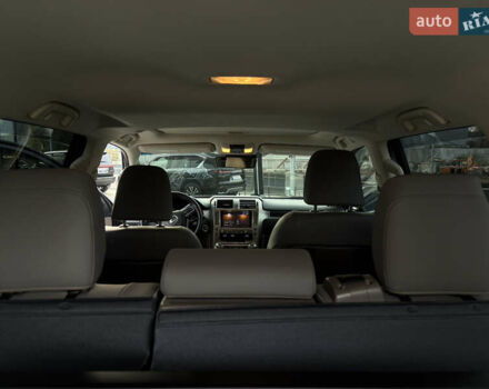 Серый Лексус ГХ, объемом двигателя 4.61 л и пробегом 32 тыс. км за 59800 $, фото 4 на Automoto.ua