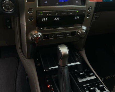 Серый Лексус ГХ, объемом двигателя 4.61 л и пробегом 32 тыс. км за 59800 $, фото 15 на Automoto.ua