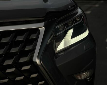 Серый Лексус ГХ, объемом двигателя 4.6 л и пробегом 32 тыс. км за 59800 $, фото 7 на Automoto.ua