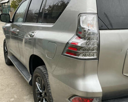 Сірий Лексус ГХ, об'ємом двигуна 4.61 л та пробігом 49 тис. км за 39000 $, фото 14 на Automoto.ua