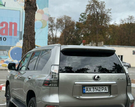 Лексус ГХ 2023 у Харкові на Automoto.ua Сірий Лексус ГХ, об'ємом двигуна 4.61 л та пробігом 29 тис. км за 69500 $, фото 1 на Automoto.ua