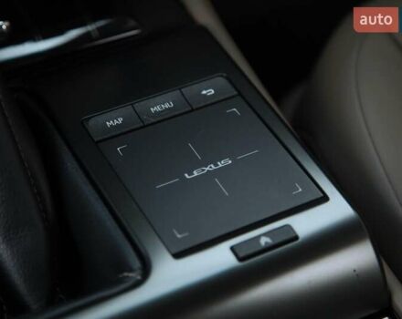 Сірий Лексус ГХ, об'ємом двигуна 4.61 л та пробігом 29 тис. км за 67000 $, фото 23 на Automoto.ua
