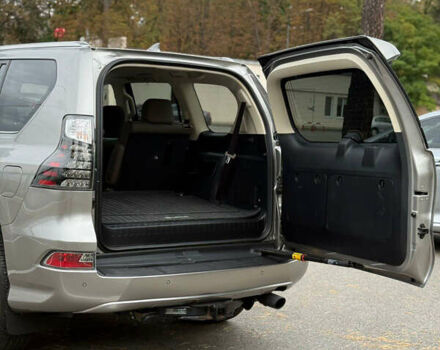 Лексус ГХ 2023 у Харкові на Automoto.ua Сірий Лексус ГХ, об'ємом двигуна 4.61 л та пробігом 29 тис. км за 69500 $, фото 7 на Automoto.ua