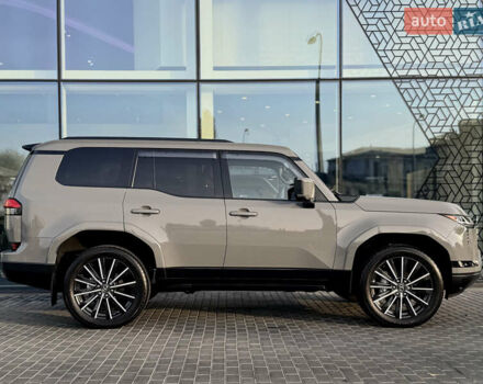 Сірий Лексус ГХ, об'ємом двигуна 3.45 л та пробігом 4 тис. км за 101200 $, фото 5 на Automoto.ua