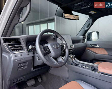 Сірий Лексус ГХ, об'ємом двигуна 3.45 л та пробігом 4 тис. км за 101200 $, фото 9 на Automoto.ua