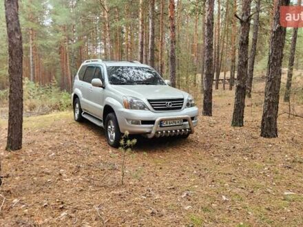 Серый Лексус ГХ, объемом двигателя 4.66 л и пробегом 285 тыс. км за 14600 $, фото 1 на Automoto.ua