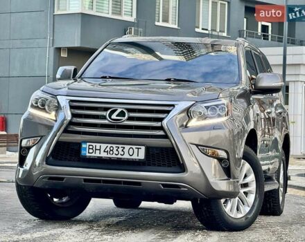 Серый Лексус ГХ, объемом двигателя 4.61 л и пробегом 229 тыс. км за 29999 $, фото 1 на Automoto.ua