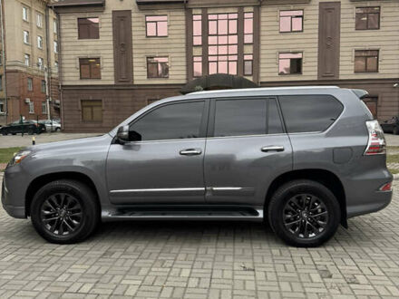 Сірий Лексус ГХ, об'ємом двигуна 4.61 л та пробігом 111 тис. км за 36000 $, фото 1 на Automoto.ua