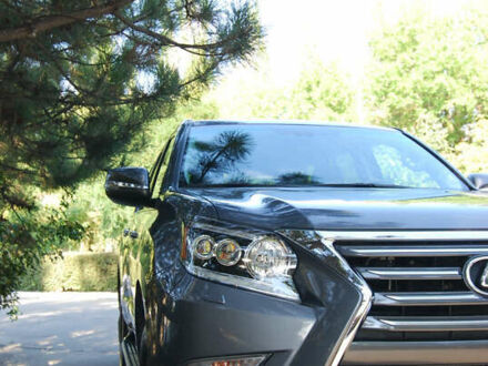 Сірий Лексус ГХ, об'ємом двигуна 4.6 л та пробігом 63 тис. км за 39850 $, фото 1 на Automoto.ua