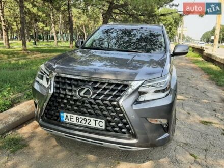 Сірий Лексус ГХ, об'ємом двигуна 4.6 л та пробігом 42 тис. км за 40499 $, фото 1 на Automoto.ua
