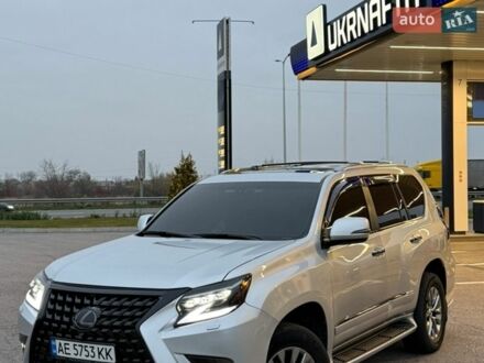 Сірий Лексус ГХ, об'ємом двигуна 4.61 л та пробігом 121 тис. км за 36999 $, фото 1 на Automoto.ua