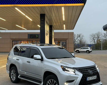 Серый Лексус ГХ, объемом двигателя 4.6 л и пробегом 118 тыс. км за 41500 $, фото 1 на Automoto.ua