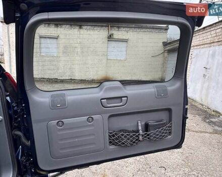 Синий Лексус ГХ, объемом двигателя 4.7 л и пробегом 74 тыс. км за 30999 $, фото 105 на Automoto.ua