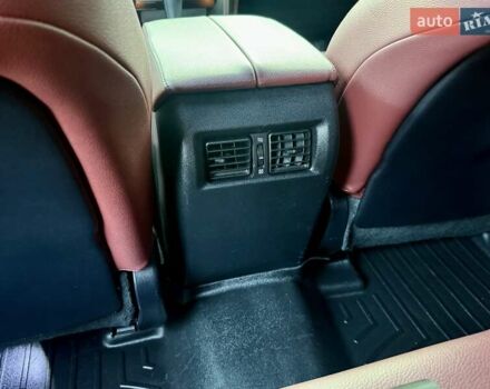 Лексус ГХ 2017 у Києві на Automoto.ua Синій Лексус ГХ, об'ємом двигуна 4.61 л та пробігом 350 тис. км за 37200 $, фото 29 на Automoto.ua