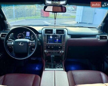 Лексус ГХ 2017 у Києві на Automoto.ua Синій Лексус ГХ, об'ємом двигуна 4.61 л та пробігом 350 тис. км за 37200 $, фото 27 на Automoto.ua