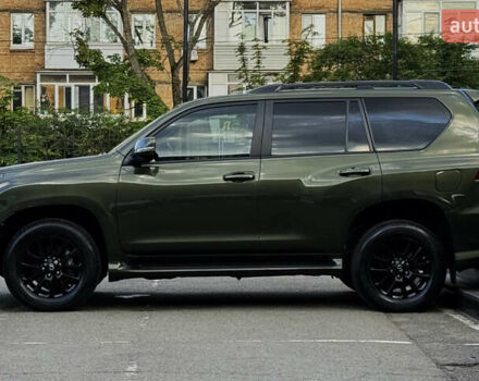 Зеленый Лексус ГХ, объемом двигателя 4.6 л и пробегом 46 тыс. км за 61000 $, фото 1 на Automoto.ua