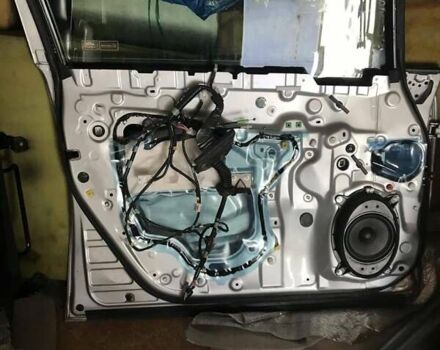 Сірий Лексус ХС, об'ємом двигуна 2.36 л та пробігом 207 тис. км за 13900 $, фото 19 на Automoto.ua