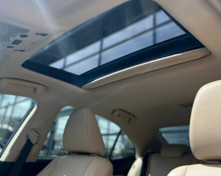 Сірий Лексус ІС 250, об'ємом двигуна 2.5 л та пробігом 152 тис. км за 18000 $, фото 9 на Automoto.ua