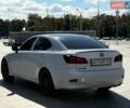 Белый Лексус ИС, объемом двигателя 2.2 л и пробегом 167 тыс. км за 5700 $, фото 5 на Automoto.ua