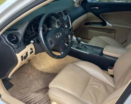 Белый Лексус ИС, объемом двигателя 3 л и пробегом 190 тыс. км за 8500 $, фото 14 на Automoto.ua