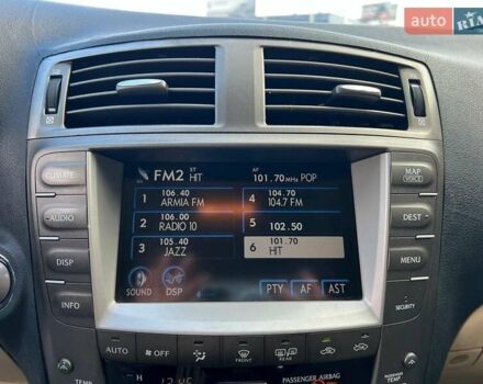 Білий Лексус ІС, об'ємом двигуна 2.2 л та пробігом 351 тис. км за 8990 $, фото 28 на Automoto.ua