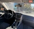 Белый Лексус ИС, объемом двигателя 2.2 л и пробегом 167 тыс. км за 5700 $, фото 10 на Automoto.ua