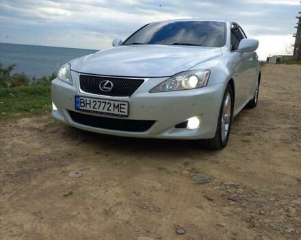 Белый Лексус ИС, объемом двигателя 3 л и пробегом 190 тыс. км за 8500 $, фото 1 на Automoto.ua