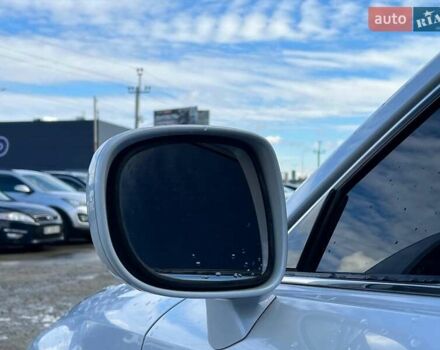 Білий Лексус ІС, об'ємом двигуна 2.2 л та пробігом 351 тис. км за 8990 $, фото 13 на Automoto.ua