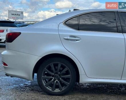 Білий Лексус ІС, об'ємом двигуна 2.2 л та пробігом 351 тис. км за 8990 $, фото 9 на Automoto.ua