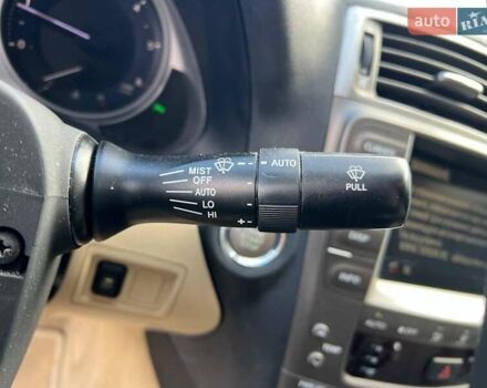 Білий Лексус ІС, об'ємом двигуна 2.2 л та пробігом 351 тис. км за 8990 $, фото 24 на Automoto.ua