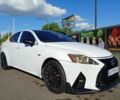 Белый Лексус ИС, объемом двигателя 2.2 л и пробегом 240 тыс. км за 4689 $, фото 1 на Automoto.ua
