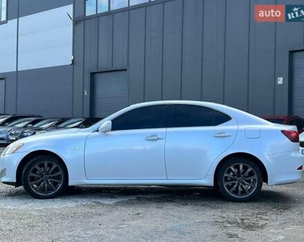Білий Лексус ІС, об'ємом двигуна 2.2 л та пробігом 351 тис. км за 8990 $, фото 4 на Automoto.ua