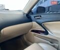 Білий Лексус ІС, об'ємом двигуна 2.2 л та пробігом 351 тис. км за 8990 $, фото 31 на Automoto.ua