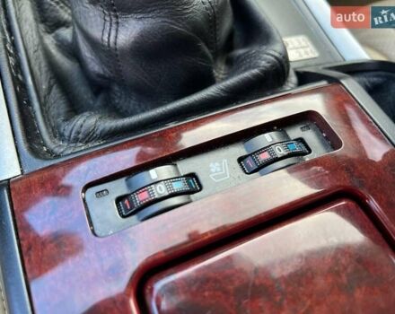 Білий Лексус ІС, об'ємом двигуна 2.2 л та пробігом 351 тис. км за 8990 $, фото 34 на Automoto.ua