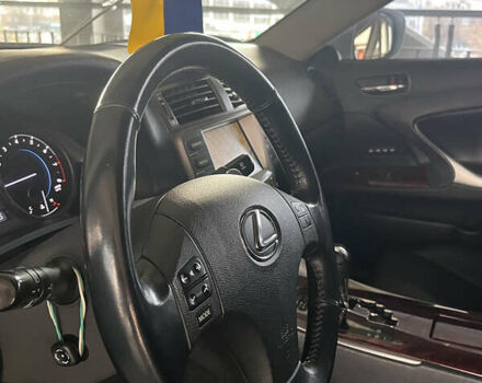 Белый Лексус ИС, объемом двигателя 2.5 л и пробегом 230 тыс. км за 10300 $, фото 33 на Automoto.ua