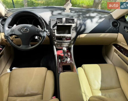 Білий Лексус ІС, об'ємом двигуна 2.5 л та пробігом 167 тис. км за 8850 $, фото 14 на Automoto.ua