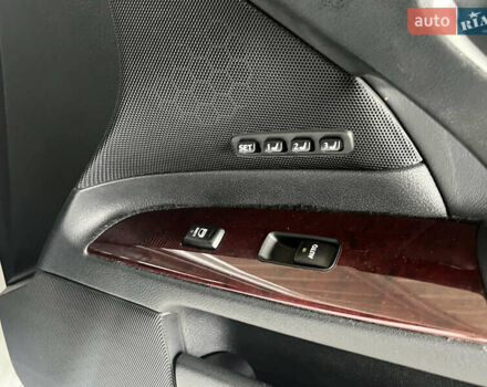 Белый Лексус ИС, объемом двигателя 2.5 л и пробегом 230 тыс. км за 10300 $, фото 25 на Automoto.ua