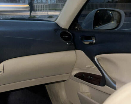 Білий Лексус ІС, об'ємом двигуна 3 л та пробігом 264 тис. км за 9990 $, фото 25 на Automoto.ua