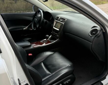 Лексус ІС 2008 у Києві на Automoto.ua Білий Лексус ІС, об'ємом двигуна 2.5 л та пробігом 235 тис. км за 9350 $, фото 8 на Automoto.ua