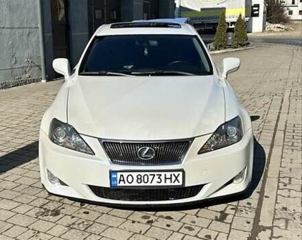 Белый Лексус ИС, объемом двигателя 3 л и пробегом 254 тыс. км за 10100 $, фото 8 на Automoto.ua