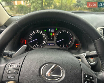 Лексус ИС 2008 в Киеве на Automoto.ua Белый Лексус ИС, объемом двигателя 2.5 л и пробегом 183 тыс. км за 10300 $, фото 7 на Automoto.ua