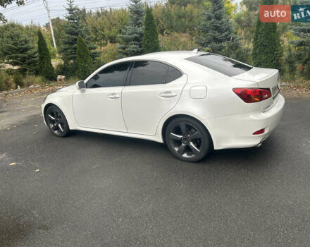 Лексус ИС 2008 в Киеве на Automoto.ua Белый Лексус ИС, объемом двигателя 2.5 л и пробегом 183 тыс. км за 10300 $, фото 5 на Automoto.ua