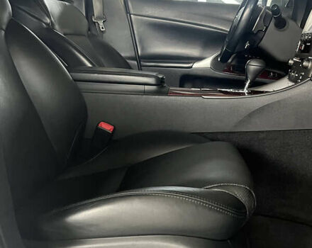 Белый Лексус ИС, объемом двигателя 2.5 л и пробегом 230 тыс. км за 10300 $, фото 23 на Automoto.ua