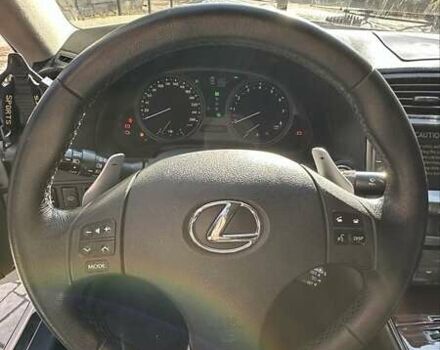 Белый Лексус ИС, объемом двигателя 3 л и пробегом 254 тыс. км за 10100 $, фото 3 на Automoto.ua
