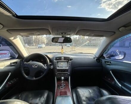 Білий Лексус ІС, об'ємом двигуна 2.5 л та пробігом 215 тис. км за 8200 $, фото 8 на Automoto.ua